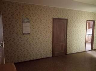 Хостелы Хостел на Залесской Харьков Общий десятиместный номер для мужчин и женщин-8