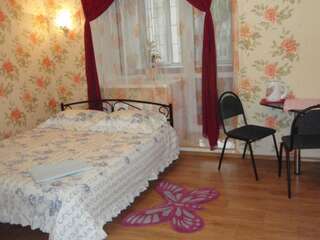 Хостелы Хостел на Залесской Харьков Семейный полулюкс-10